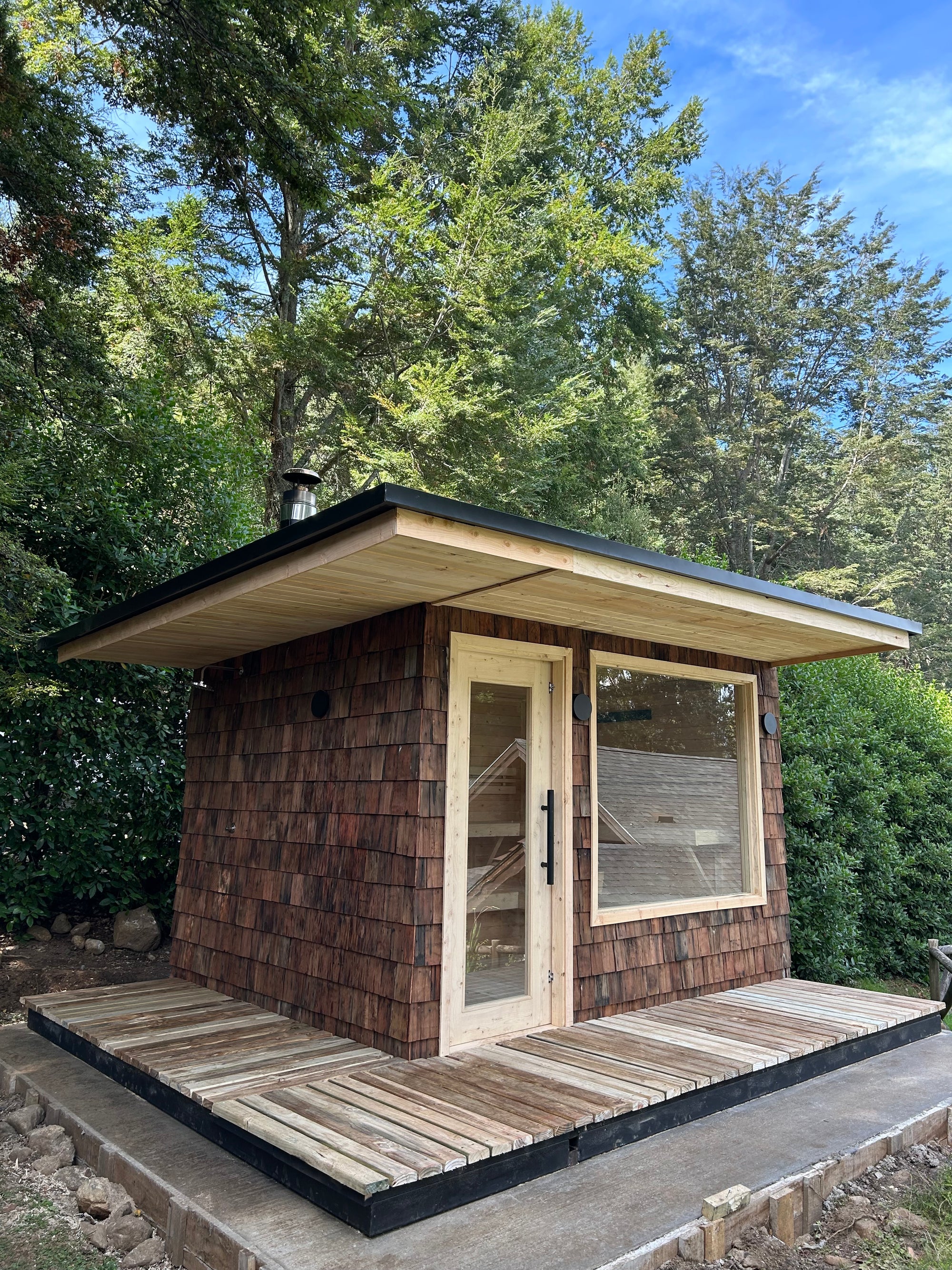 Sauna exterior comercial de madera para 8 personas — Ancestral Chile