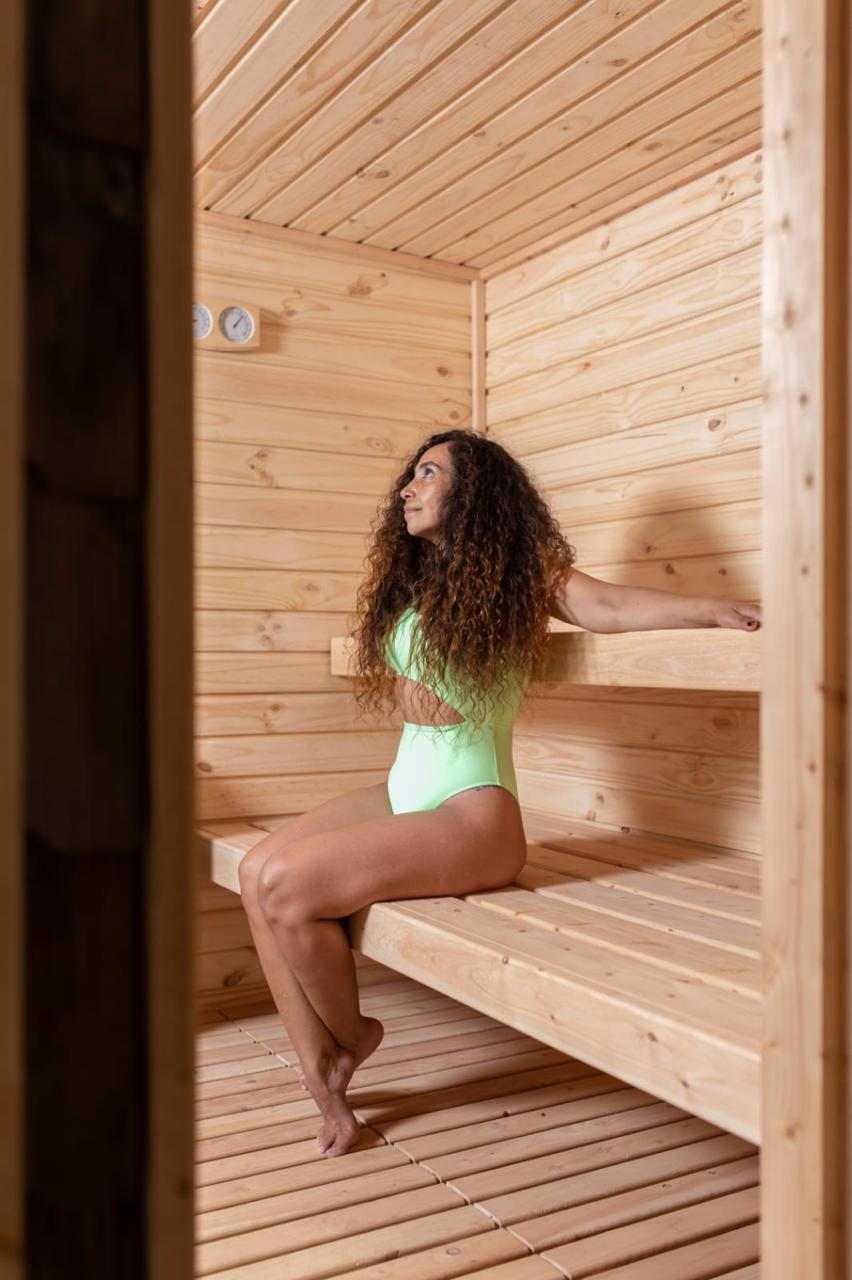 Sauna a leña para 4 personas sin electricidad — Ancestral Chile
